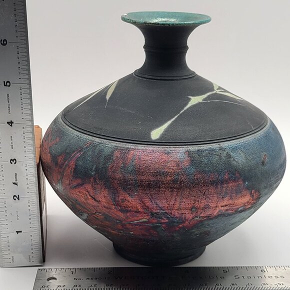 Robert Ellert Signed Raku Pottery Vase Iridescent Red Green Blue Black 6.5" H - Picture 10 of 10